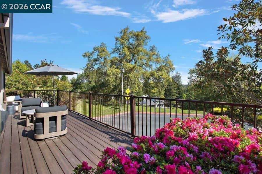 39 Sea Pines Street, Moraga — Sold by Nin Tang